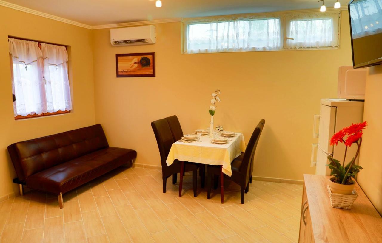 Jázmin Apartman Buzsák Exterior foto
